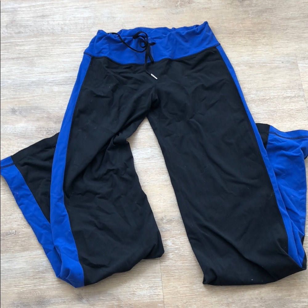 Lululemon Long/Wide Legged Workout Pant